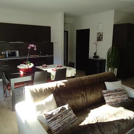 Red House Апартаменты Бормио